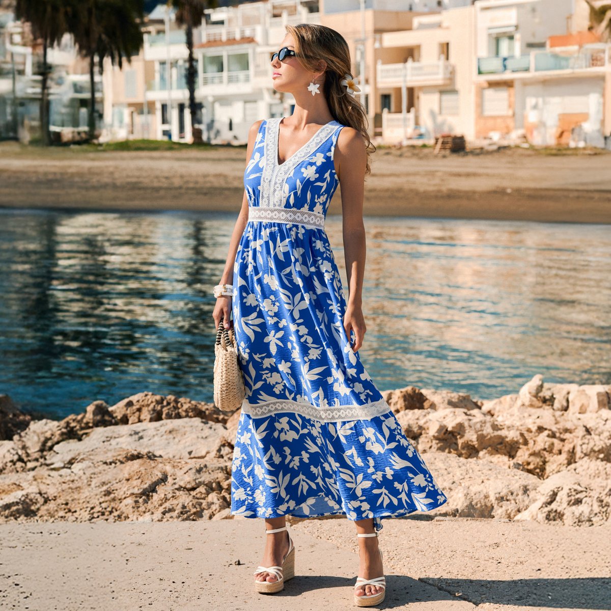 Женские платья Cupshe Women's Maxi Dress Flattering Floral Print Lace Trim-M-Blue — фото 5