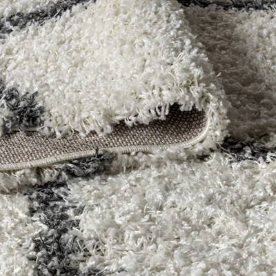 Reversible Grey/Cream Moroccan Geometric Trellis Shag Rug 4' x 6'