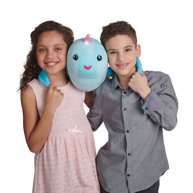 Fingerlings HUGS - Nikki (Blue Glitter) - Interactive Plush Narwhal - By WowWee, 6 of 9