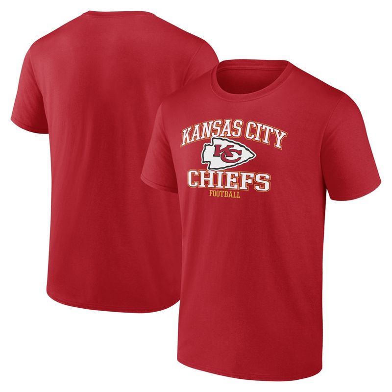 NFL Kansas City Chiefs Men&#39;s Greatness Short Sleeve Core T-Shirt, 1 of 4