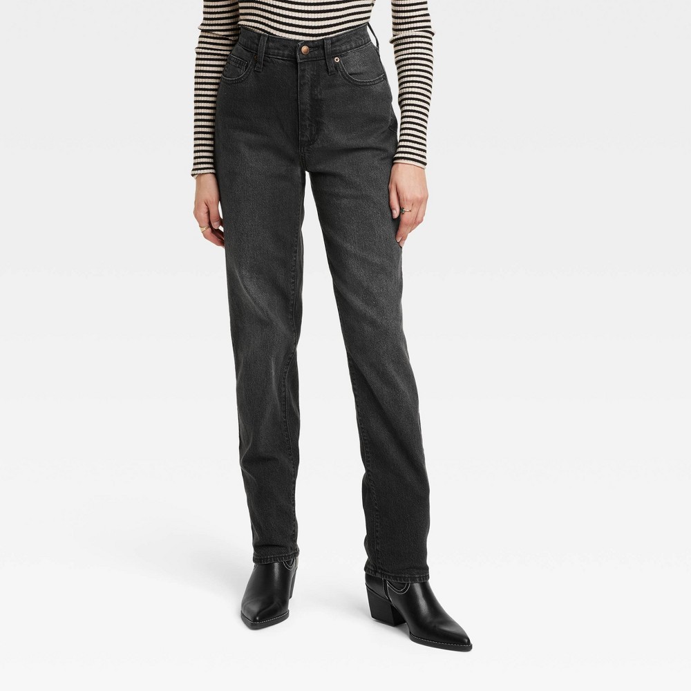 Women's High-Rise 90's Straight Jeans - Universal Thread™ Black Wash 2