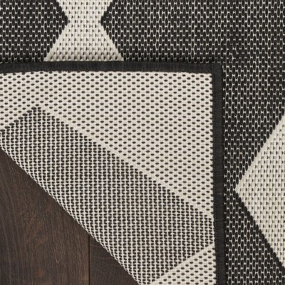 Positano Black and White Diamond 8' x 10' Outdoor Rug