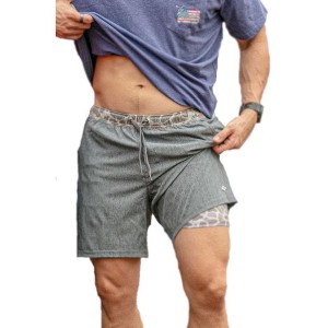 Burlebo Men's Athletic Workout 5.5" Inseam Shorts With Built-in Liner - 1 of 2