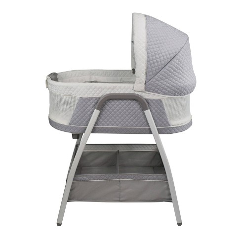 Bassinet on best sale wheels target