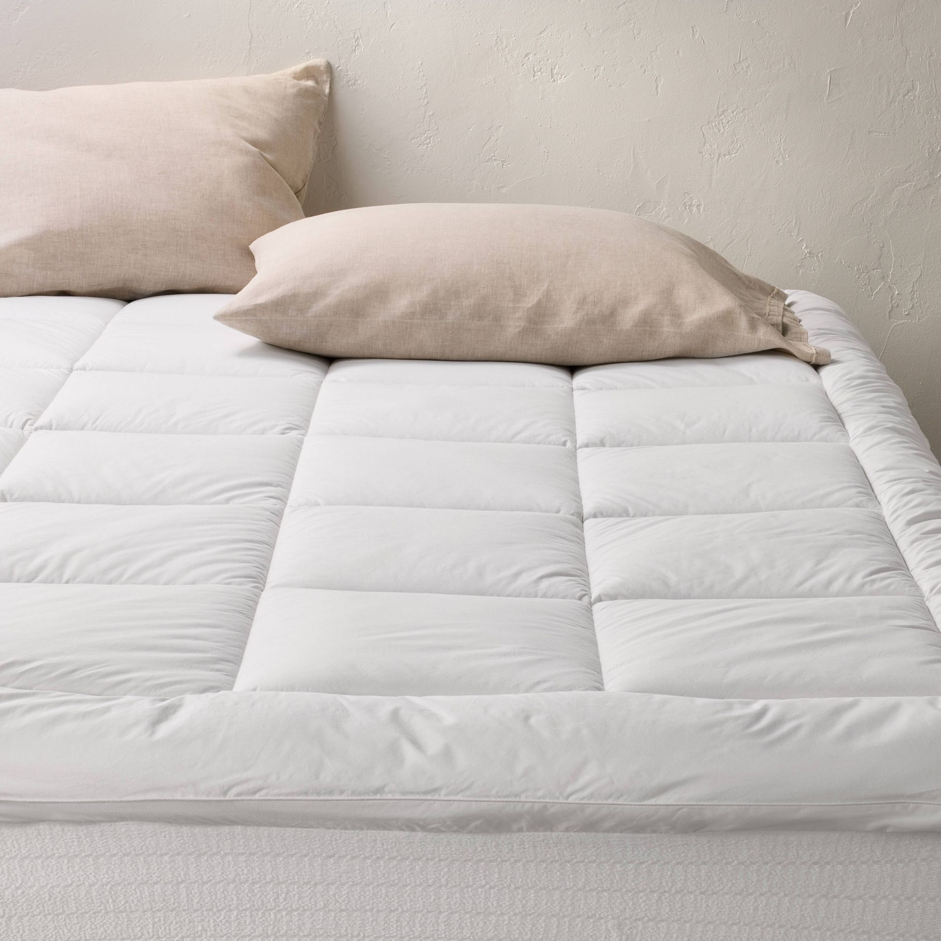 Ultra Loft Down Alternative Mattress Pad - Casaluna™