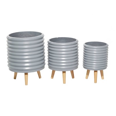 Chic Gray Fiber Clay Grooved Planters on Wooden Tripod Legs - Set of 3