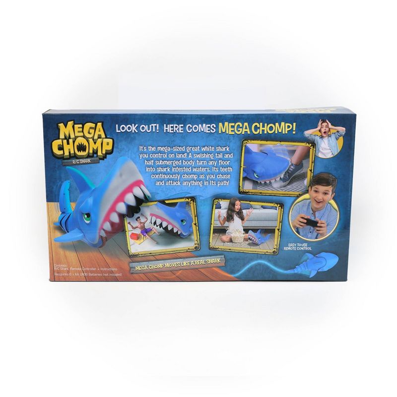 Mega Chomp R/C Shark, 3 of 11