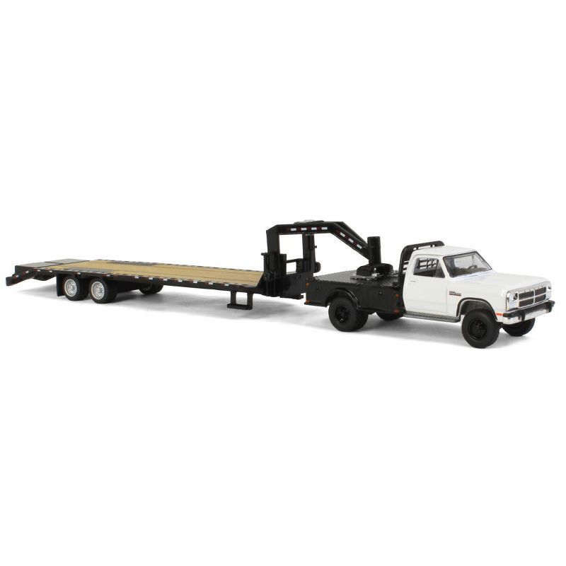 Greenlight Collectibles 1/64 1992 Dodge Ram 1st Generation Truck White with Black Flatbed & Black Gooseneck Trailer 51387-A, 2 of 7