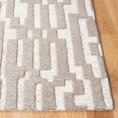 Cambridge Beige and Gray Hand-Tufted Wool Area Rug 3' x 5'