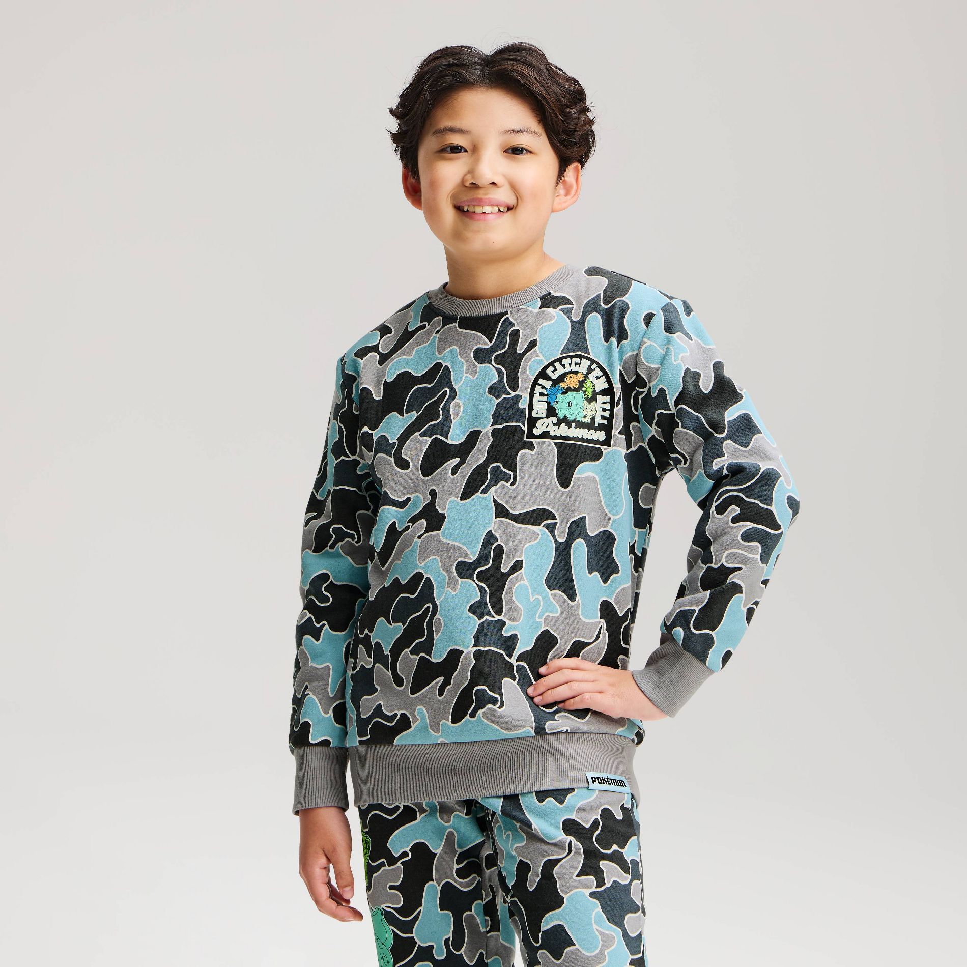 Boys' Pokemon Camo Fleece Crewneck Sweatshirt - Gray