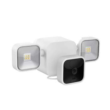 Amazon Blink Wireless HD Smart Security Camera and Floodlight Mount 