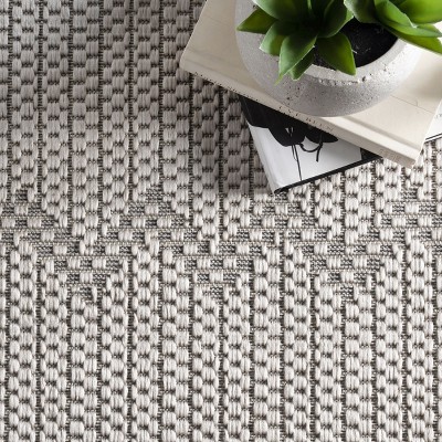 Lowen Gray Tribal Indoor/Outdoor Synthetic Area Rug