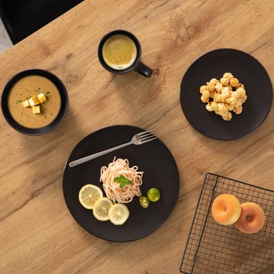 Matte Black Ceramic 16-Piece Dinnerware Set for 4