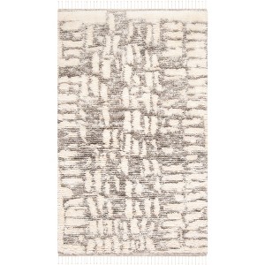 Manhattan MAN469 Hand Knotted Area Rug - Safavieh - 1 of 4