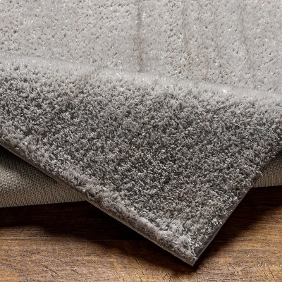 Gray Rectangular Synthetic Shag Area Rug 5'3" x 7'