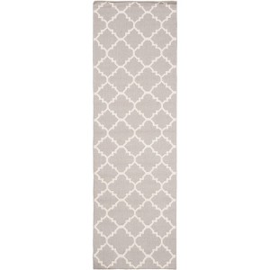 Dhurries DHU554 Hand Woven Flat Weave Indoor Rugs - Safavieh - 1 of 4