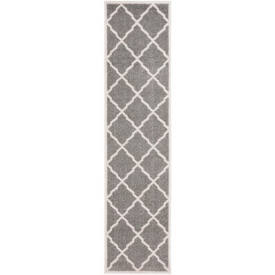Amherst AMT421 Power Loomed Indoor Rug -Safavieh