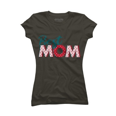 Junior's Design By Humans Best Mom Heart Pattern By Semir T-Shirt