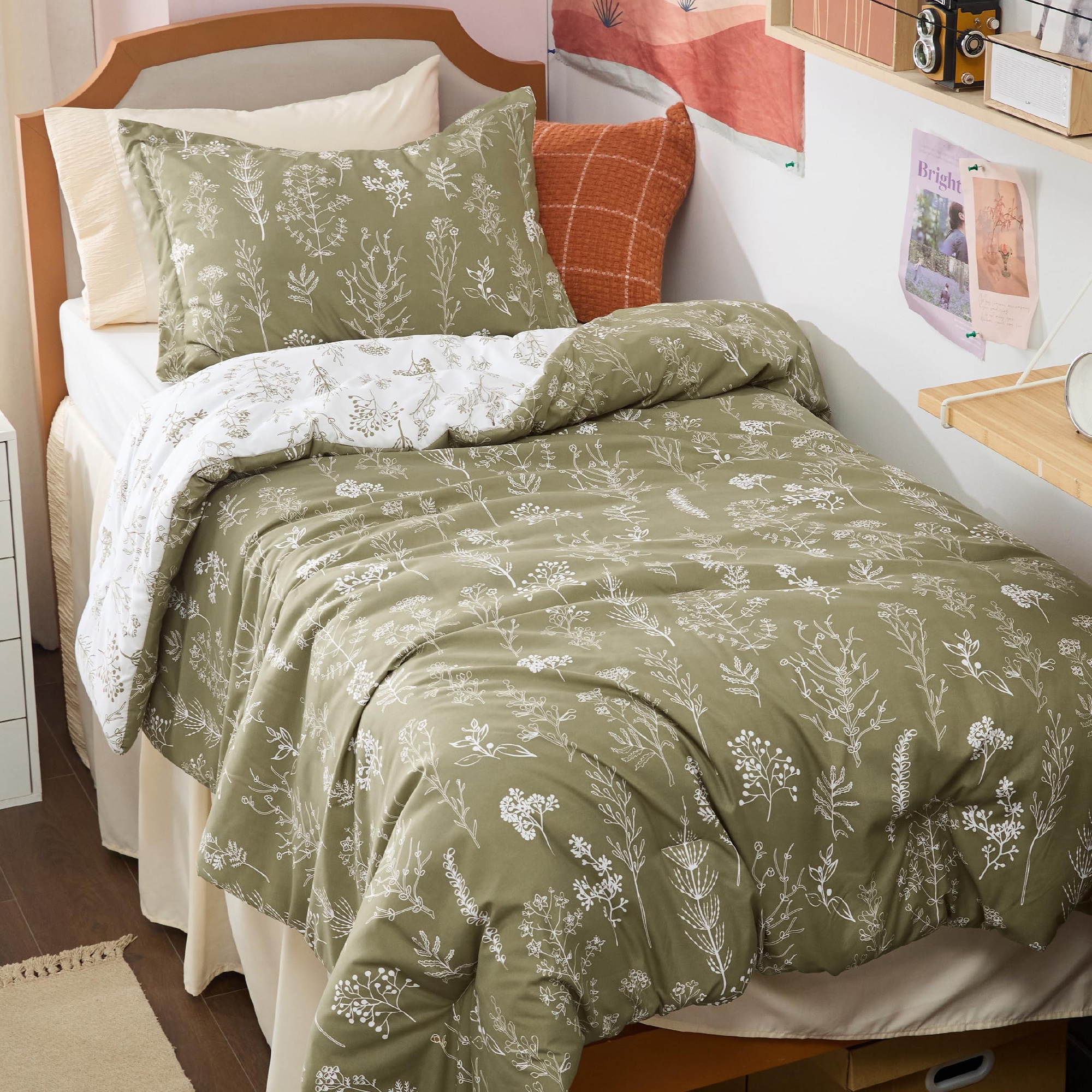 2 Pcs Floral Printed Reversible Olive Green Comforter Set Twin/Twin XL Size Soft Designed Plants Pattern Bedding Set