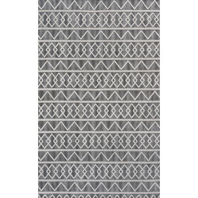 Ivory Geometric Easy-Care Indoor/Outdoor Synthetic Area Rug - 3x5 Feet
