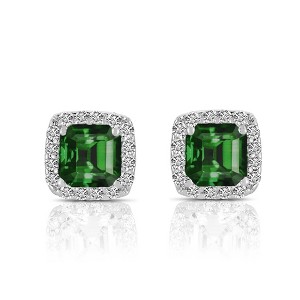 Guili Sterling Silver Square Stud Earrings with Clear Cubic Zirconia – A Timeless and Elegant Jewelry Piece for a Versatile and Sophisticated Look - 1 of 3