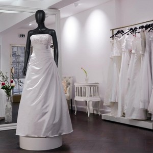 Kinsuite Female Mannequin Full Body Dress Form, 69 Inches Model Mannequin Stand - 1 of 4