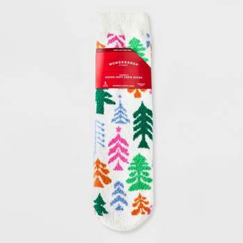 Women's Holiday Trees Cozy Crew Socks with Gift Card Holder - Wondershop™ White 4-10
