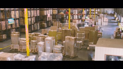 Evelyn 23" Chrome Mirrored Glass Square End Table