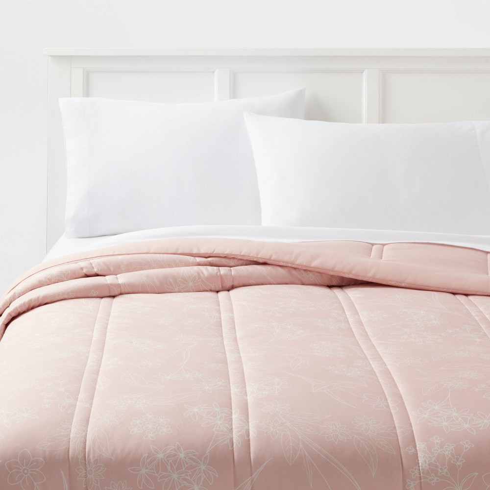 Photos - Bed Linen King Lofty Microfiber Printed Comforter Light Pink/White Floral - Room Ess