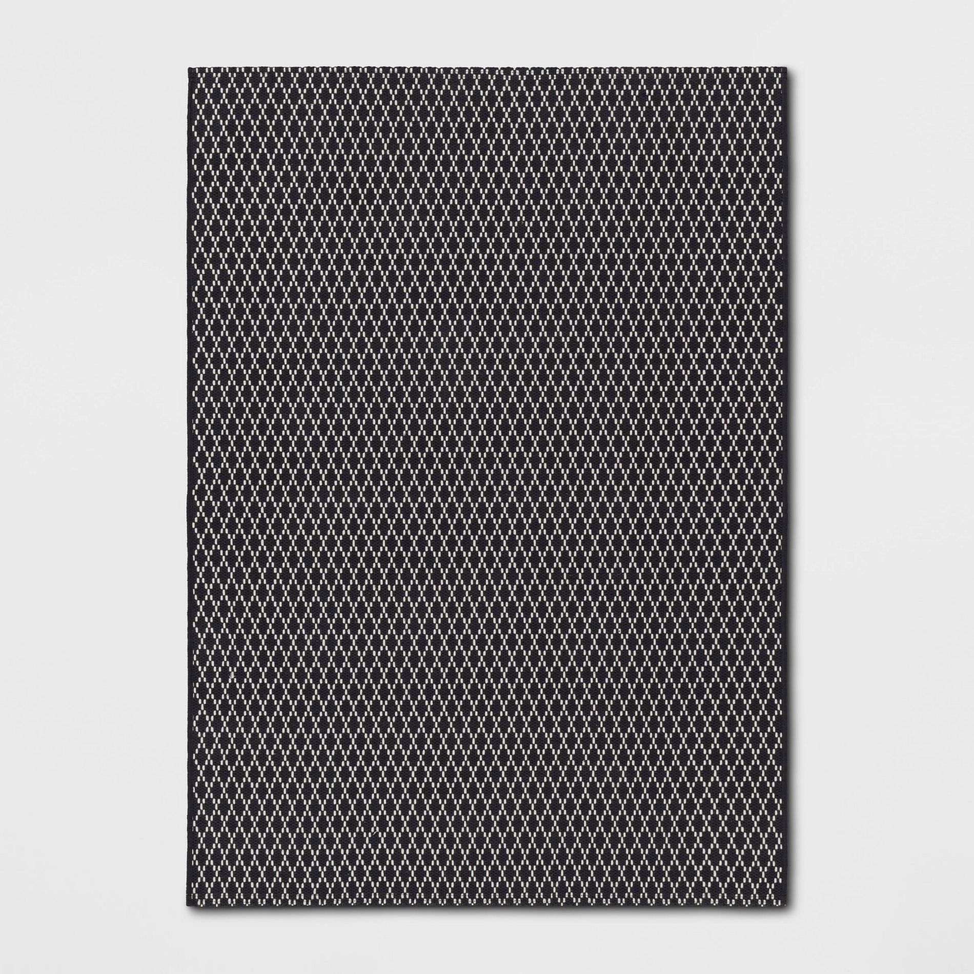 4'x5'6" Small Diamond Area Rug Charcoal Gray - Room Essentials™