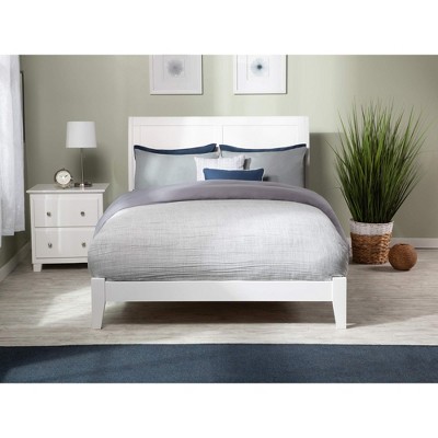 Portland Full/Double White Wood Sleigh Bed with Storage Drawers