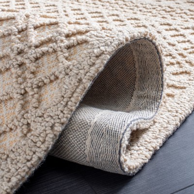 Ivory Hand-Tufted Wool Rectangular Area Rug, 4' x 6'