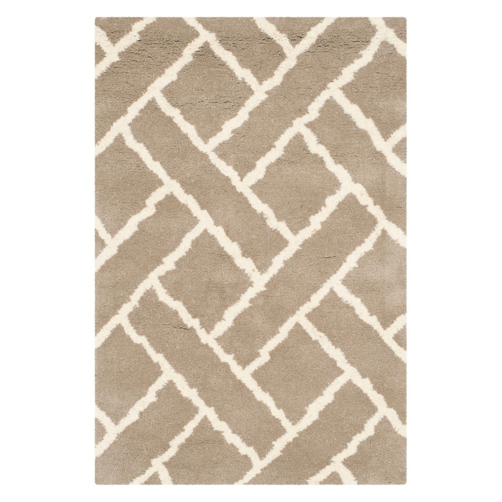 3'x5' Crosshatch Tufted Accent Rug Beige/Ivory - Safavieh