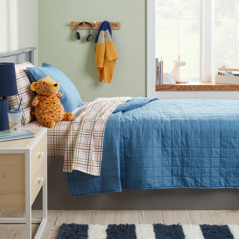 Value Kids' Quilt Bergen Blue - Pillowfort™, 2 of 4