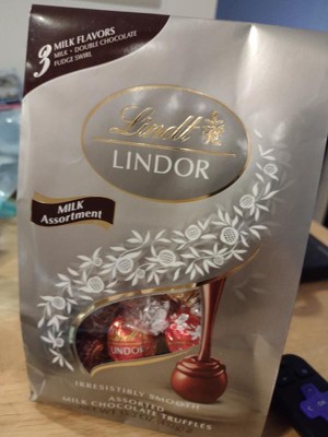 Lindt Lindor Milk Chocolate Candy Truffles - 15.2 Oz. : Target