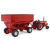 ERTL 1/32 IH Farmall 806 Tractor with Gravity Wagon 44435 - 3 of 4