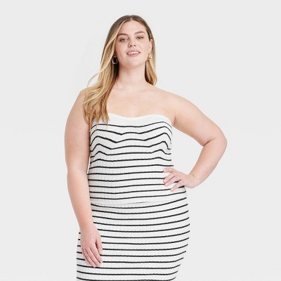 Women's Sweater Top - Universal Thread™ Black Striped 2X