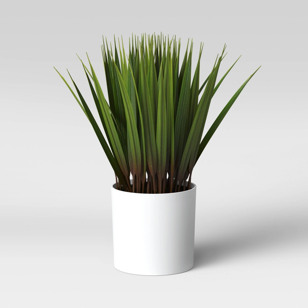 10" x 6" Artificial Grass Arrangement - Threshold