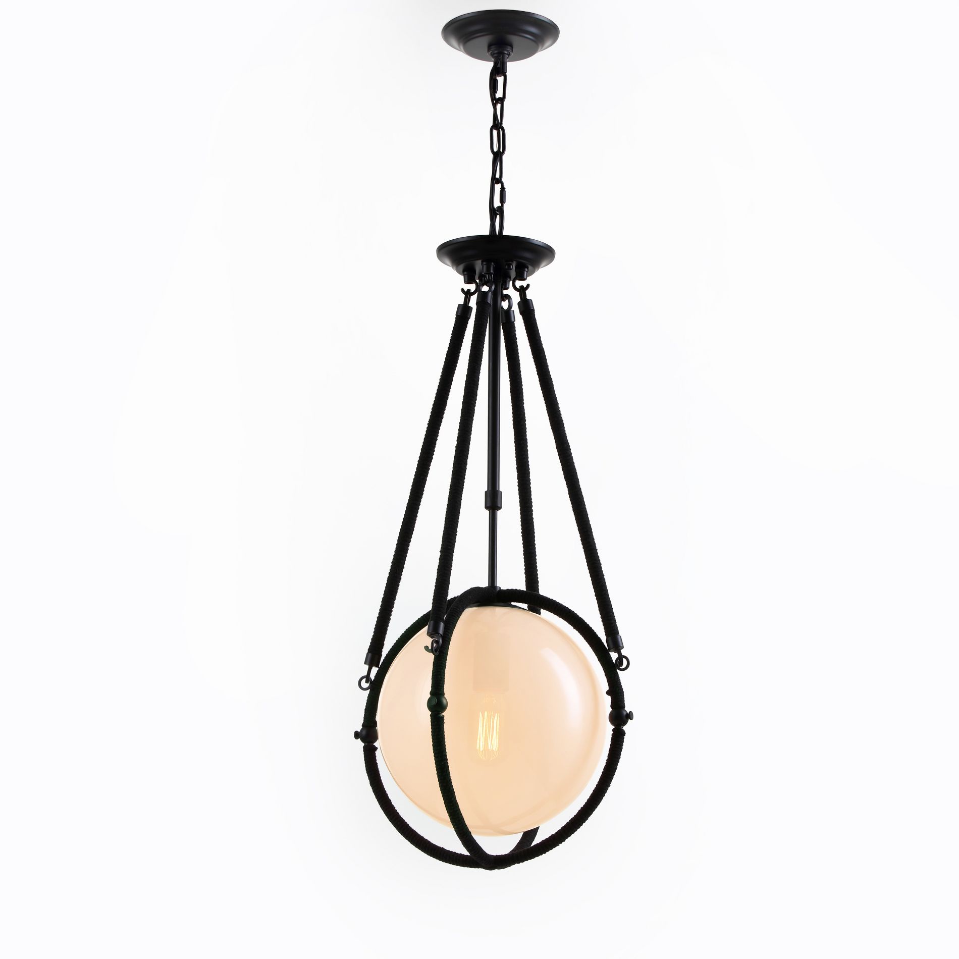 VidaLite Voyager 1-Light Pendant Matte Black