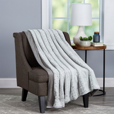 Hastings Home Faux Rabbit Fur Hypoallergenic Throw With Faux Mink Back - Cloud Gray