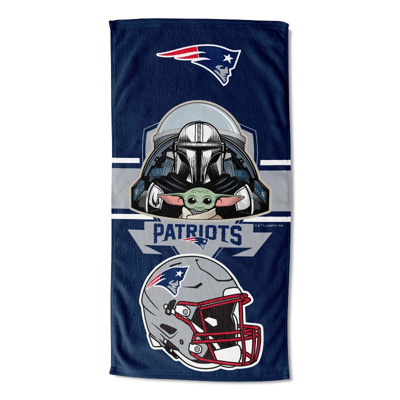 27&#34;x54&#34; NFL New England Patriots Star Wars Hugger with Beach Towel, 2 of 4