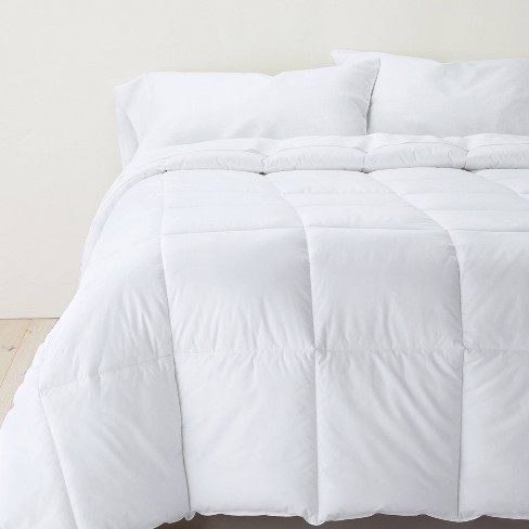 Ultra Weight Premium Down Alternative Comforter - Casaluna™ - image 1 of 4
