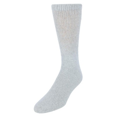 CTM Men's Big and Tall Diabetic Non-Binding Crew Socks (3 Pack)