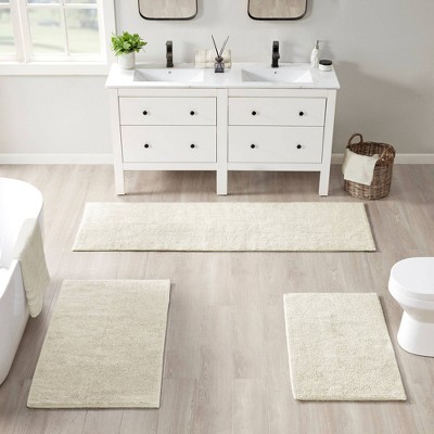 Plume Feather Touch Reversible Bath Rug Gray - Beautyrest