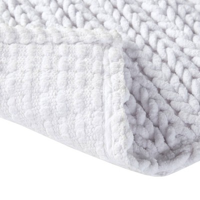 White Cotton Chenille Chain Stitch Non-Slip Bath Rug