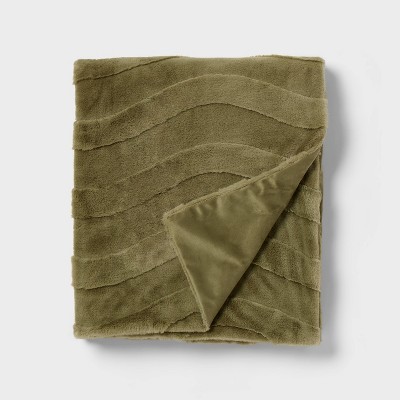 Green Wave Kids' Plush Throw Blanket - Pillowfort™