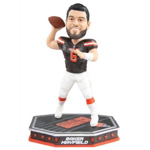 Forever Collectibles Cleveland Browns Baker Mayfield #6 Removable Helmet Base NFL Resin Bobblehead - 1 of 4