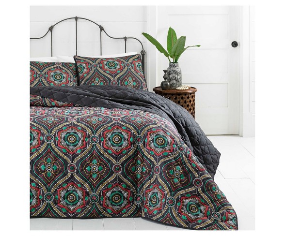 Nairobi Ogee Bedding Collection - Azalea Skye