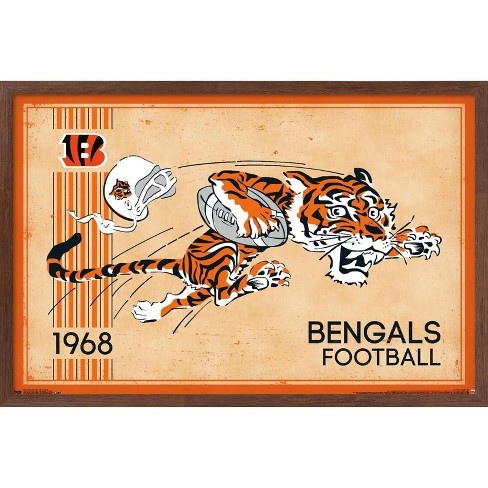 Trends International NFL Cincinnati Bengals - Helmet 16 Unframed Wall  Poster Print White Mounts Bundle 22.375 x 34