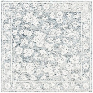 Capri CPR216 Tufted Indoor Rug - Safavieh - 1 of 2